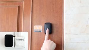 Chunhee Home Wireless Self-Powered Doorbell - No Battery Required 150M Remote Environmentally Friendly DB09