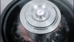 หม้อแรงดันทำแฮมแบบกด ทรงกลม หม้อนึ่งเนื้อ ตุ๋นเนื้อ พร้อมเทอร์โมมิเตอร์วัดอุณหภูมิ วัสดุสแตนเลสสตีล