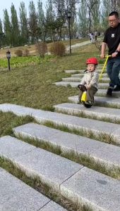 Kids Paternity Outdoor Hillside Beach Unicycle for Mountain Childrens Hand Propelled Unicycle with 1Wheel for Ages 5 To 7 Years