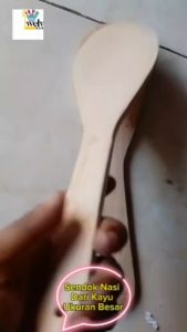 Sendok Nasi Kayu Ukuran Besar
