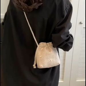 BAO019 Tas Selempang Bucket Serut Bahan Anyaman Bunga /Tas Bahu & Crossbody