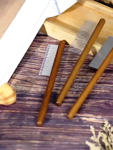 Terminator Wooden Wood Flea Tick Lice Comb / Deshedding Hair Fur Removal Grooming Comb Brush for Dogs & Cats Sikat Kutu