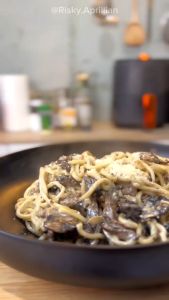 Mi Telur / Dry Noodle / Mie Telur Burung Dara 140 Gram Variasi Pipih Gandum Mie Urai 136 Gram Variasi Pipih Original