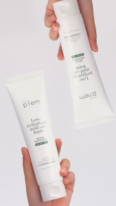 SỮA RỬA MẶT MAKE PREM SẠCH SÂU DỊU NHẸ MAKE P:REM SAFE ME RELIEF MOISTURE CLEANSING FOAM 140ML