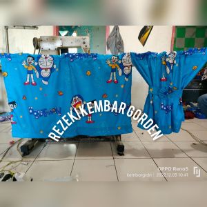 TIRAI KACA DEPAN PELINDUNG PANAS MOBIL FUSO HINO TRONTON TRUK