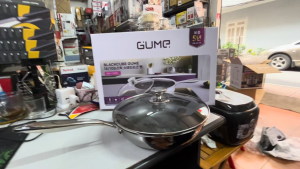 Chảo inox 18/10 đúc liền khối chống dính Blackcube Gume Hàn Quốc size 24/28cm đáy từ kèm vung kính bảo hành 12 tháng chính hãng