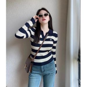 เสื้อเชิ้ตคอโปโลลายทางถักไซส์ใหญ่สำหรับผู้หญิง เสื้อชั้นในฤดูใบไม้ร่วง/ฤดูหนาว แฟชั่น กระชับสัดส่วน หลากหลายสไตล์ เสื้อผ้าทำงาน