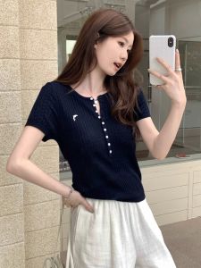 Elegant Short Sleeve Ice Silk Knitwear Embroidered Dolphin Pattern Half Open Collar Regular Fit Summer Top for Women