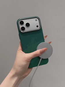 Luxury Carbon Fiber Pattern Magnetic Case For iPhone 18 17 Air 16 15 14 13 12 Pro Max Wireless Charge Shockproof Cover