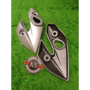 cover kupingan lampu depan vixion old kanan dan kiri original