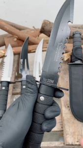 มีดพก มีดเดินป่า มีดอเนกประสงค์ มีดทำครัว มีดทำอาหาร มาพร้อมซองใส่