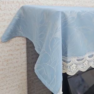 Phủ Xanh Họa Tiết Ánh Vàng