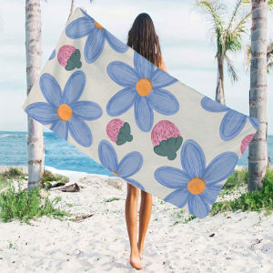 Daisy Strawberry Beach Towels Ultra Lightweight Quick Drying Super Absorbent Summer Essential Fast-Drying Towel for Beach