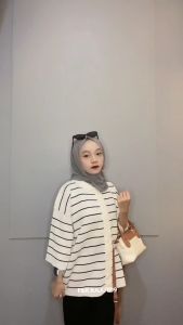 ONESET ENNI KARDIGAN RAJUT KANCING MOTIF STRIPE SETELAN CELANA KULOT RAJUT PREMIUM WANITA KEKINIAN
