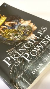 Buku Novel Self Improvement / The Principles Of Power ( Rahasia Memanipulasi Orang Lain Di Segala Situasi ) Edisi Revisi / JENDELA  - JD