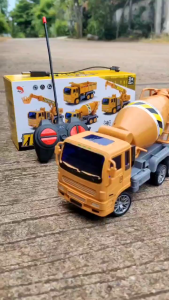 Smile รถผสมปูนบังคับวิทยุ รุ่นชาร์จแบต รถก่อสร้างบังคับ ของเล่นรถบังคับ No.3403-1 รถโม่ปูนบังคับวิทยุ  รถโม่ปูน รถบังคับวิทยุ