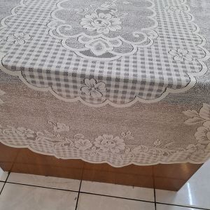 TAPLAK OVAL COKLAT KOPI 1085 untuk Meja makan 8 kursi uk. 150x270cm