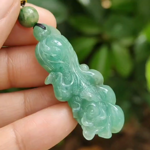 Light Green Chinese Cabbage Pendant - Natural Type A Jadeite Jade - Certificate weighs 9.35 grams measurement 43.2 * 17 * 9.3 mm (pendant397)