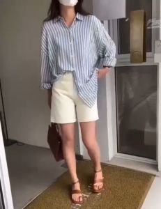 Atasan Salur Wanita: Desain Kemeja Modern & Nyaman