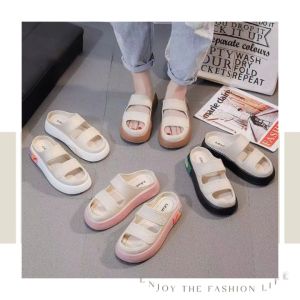 Wulove รองเท้าแตะเสริมส้นสุด รองเท้าลำลองแฟชั่น พื้นนุ่ม แมทช์เป็นชุด ไม่ต้องกัดเท้า