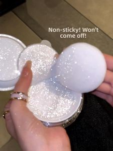 Shimmering Light-Only Highlighter Powder