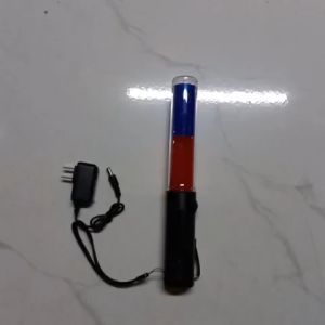 ĐÈN TÍN HIỆU ĐÈN CHỈ DẪN GẬY ĐÈN ĐIỀU TIẾT GIAO THÔNG ĐÈN CHIẾU SÁNG CỔ VŨ SỰ KIỆN BIỂU DIỄN DÙNG PIN VÀ SẠC