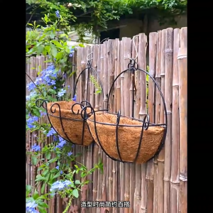 กระถางติดผนังใยมะพร้าวครึ่งซีก กระเช้าปลูกต้นไม้ติดผนัง ใช้ตกแต่งบ้าน เหล็ก อเนกประสงค์ พร้อมใยมะพร้าวข้างใน