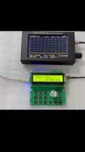 DC 4.5V-5.5V 35MHz-4400MHz RF Signal Generator ADF4351 Signal Source Four Step Modes (1K 10K 100K 1M) Type-C Interface