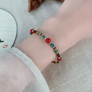 AHOURR สร้อยข้อมือลูกปัดสีสันสดใสสไตล์จีนใหม่ สร้อยข้อมือหรูหราแบบเบา สร้อยข้อมือไฮเอนด์สไตล์ย้อนยุค