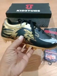 KIDZTUBS Sepatu Sepak Bola Anak Laki Laki Usia 4 -12 Tahun PAUD TK SD Nomor Size 28 29 30 31 32 33 34 35 36 37 927102824
