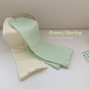 Mint Green Thin Toe Separating Socks & Black & White Velvet Mid-Calf Two-Toe Tabi Pig Foot Socks: Universal Seasonal Home Wear