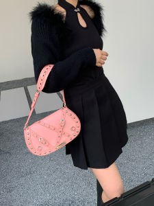 Sweet Sister Paroparo Original Spicy Dark Industrial Rivet Strap Underarm Bag Fashion Trend Magnetic Buckle Closure Pure Color