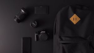 Canon EOS R100 Mirrorless Camera Body & RF-S18-45mm F4.5-6.3 IS STM Lens Kit | Canon Singapore Warranty