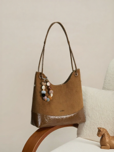 Josiny | Vintage Versatile Tote