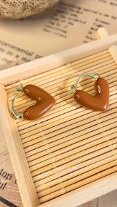 Anting Wanita Korea Love Hati Heart Retro Vintage Stud Earrings Giwang Fashion Aksesoris HS E46