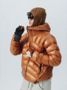 Water-Repellent High Loft White Goose Down Windproof Breathable Lightweight Warmth Hooded Down Jacket