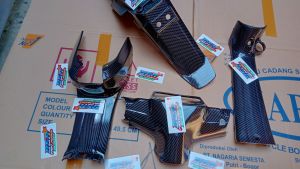 bodi kasar fizr Carbon Full Cover Bodi Kasar Fizr motif Carbon
