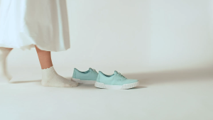 Kizik Madison Surf Spray Womens Sneakers