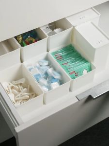 【Woody】 Japan Household Desktop Storage Box Portable Dust-Proof Sorting Box Make Up Organizer With Lid