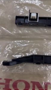 ORIGINAL HONDA JAZZ GD1 GD3 SAA 2003-2008 REAR BUMPER BRACKET BELAKANG SIDE BUMPER BRACKET 71593-SAA-013 71598-SAA-013