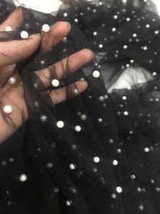 vải voan lưới đen kết hạt bẹt trắng _( khổ 1m5) co dãn nhẹ mềm mại may đầm váy áo kiểu