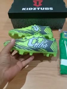 KIDZTUBS Sepatu Bola Anak Paket Komplit Sepatu Bola Tas Skin Deker Kaos Kaki Usia 6-10 Tahun Size 28 29 30 31 32 33 34 35 36 37 KDZ2009122324