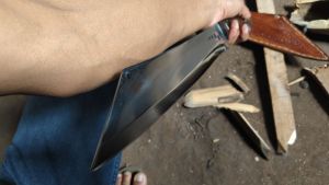 pisau pemotong kayu model patimura pb 30