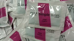 แชมพู 10 ซอง บรรจุ 8กรัม แชมพู Shampoo 8 ml. รีสอร์ท ท่องเที่ยว ค้างคืน อาบน้ำห้องพัก