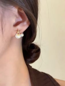 Earring Silver Needle Earrings Classy Elegant Korean Style Pearl Fashion Earing Subang Telinga [Ready Stock Malaysia]