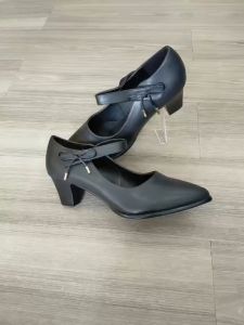 Giày cao gót nữ đẹp đế vuông 5cm hàng hiệu rosata ba màu đen đỏ kem ro330