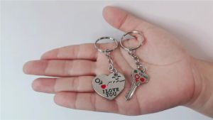 200Pcs Key Chain Ring Split Ring DIY Keychain Holder Silver Findings Metal Blank Keyring Split Ring Car Key Chains Key Ring High Quality Keychains Accessorie