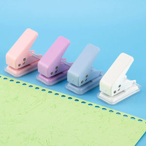 。Kawaii Office School Supplies Stationery Items Mini Hole Punch 1 Hole Cute Paper Punch Portable Round Hole Puncher Paper Cutter