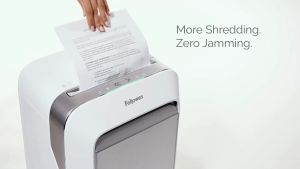 Fellowes LX210 Mini-Cut Paper shredder