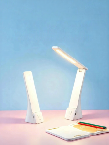 Bull | Portable Rechargeable Eye-Protection Folding Desk Lamp
